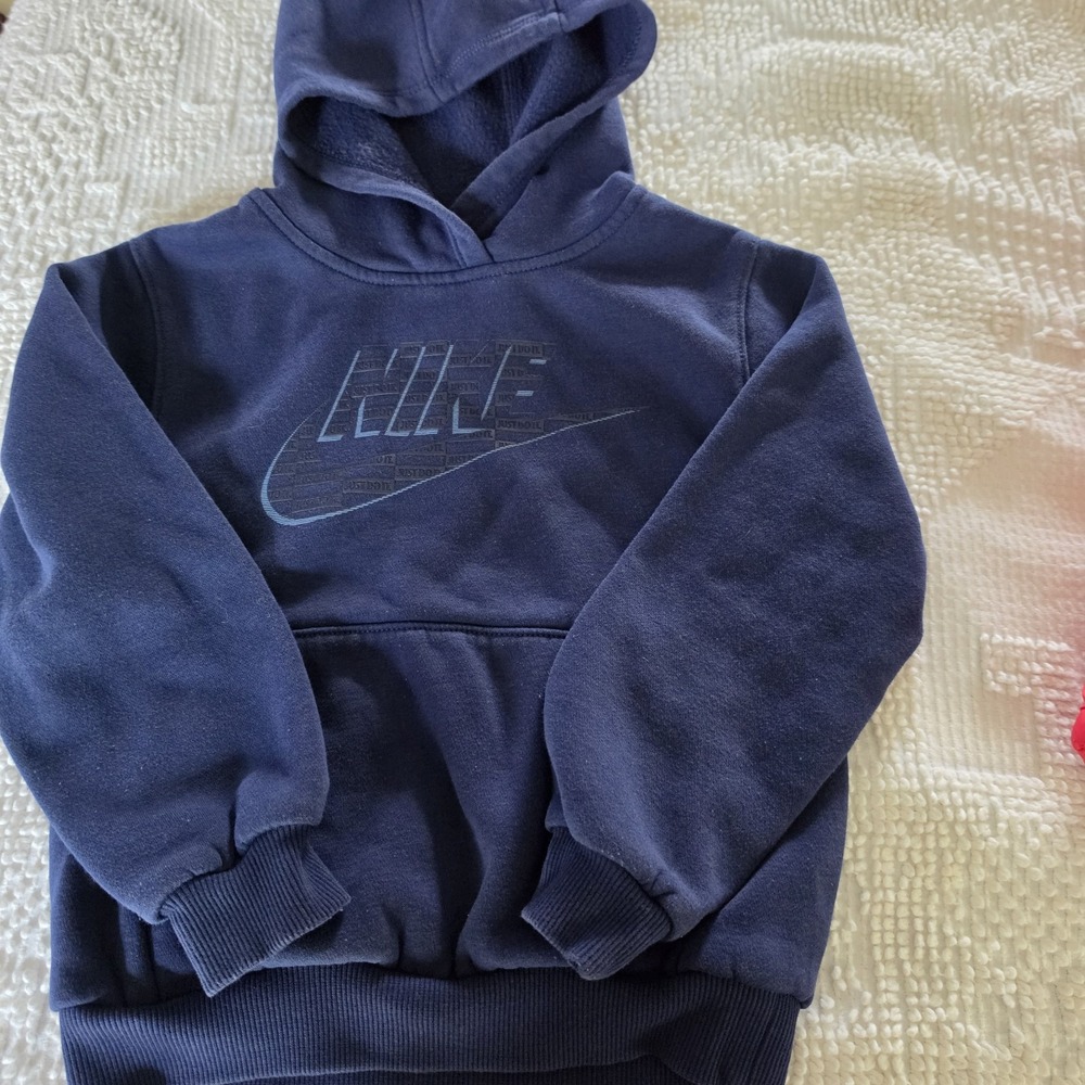 Nike Boys Swoosh Fleece Hoodie Blue Size 5-6
